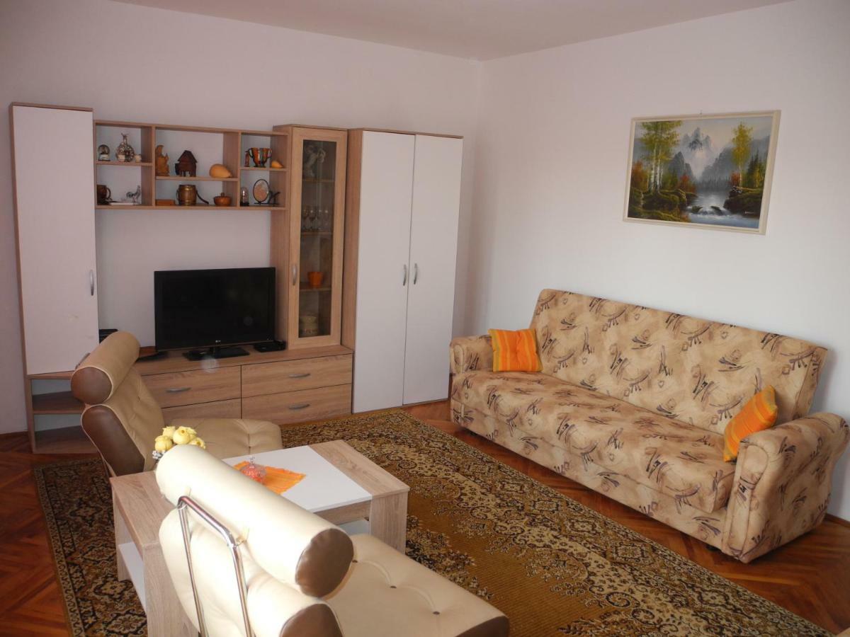 Apartments Karla Crikvenica Exterior foto